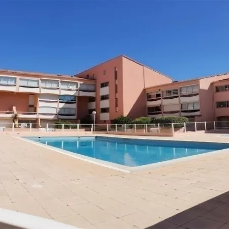 Apartment Les Golfes Clairs 1