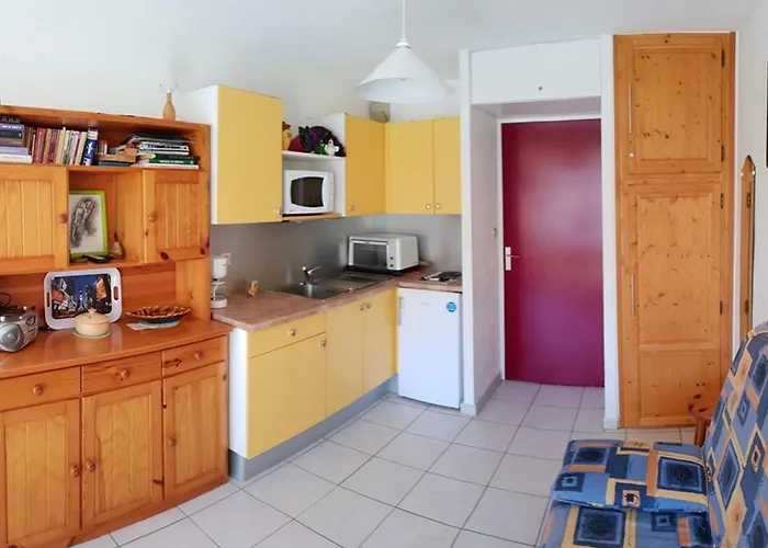 Avec Piscine A 200m - 4 Couchages, Parking Privatif, - Fr-1-388-20 Apartmán