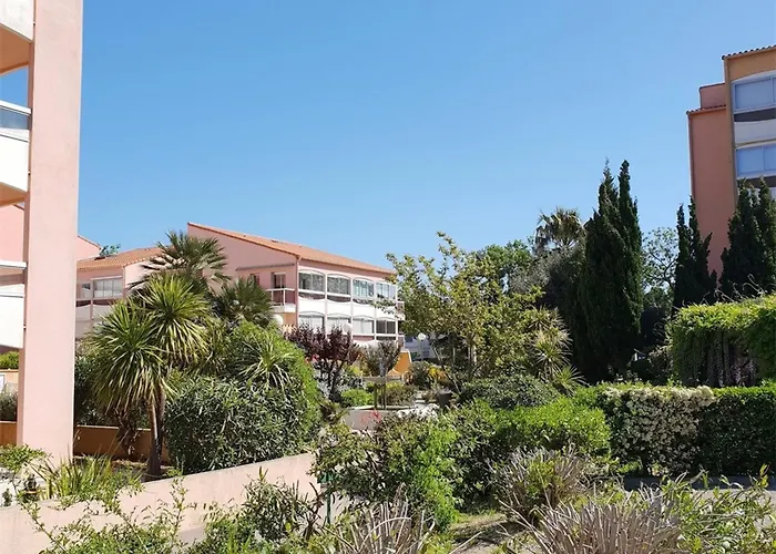 Avec Piscine A 200m - 4 Couchages, Parking Privatif, - Fr-1-388-20 *